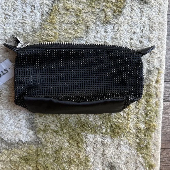 Stoney Clover Ln Pouch - Picture 3 of 8